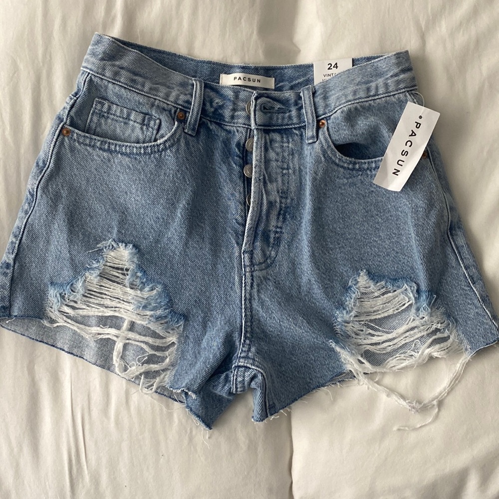 Vintage high rise shorts from pacsun, still has tag
